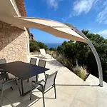 Luxury With Unmatched View And Sea-fall Pool *