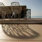 Villa Luxury With Unmatched View And Sea-fall Pool *
