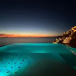 Luxury With Unmatched View And Sea-fall Pool Villa Costa Paradiso