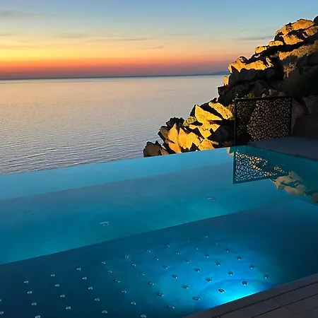 Luxury Villa With Unmatched View And Sea-Fall Pool Costa Paradiso