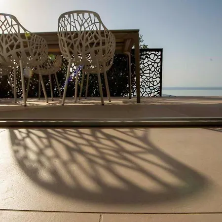 Villa Luxury With Unmatched View And Sea-fall Pool *