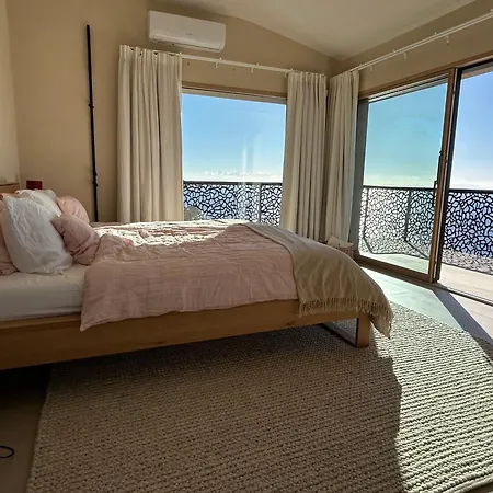 Luxury With Unmatched View And Sea-fall Pool Costa Paradiso