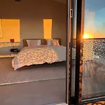 Luxury With Unmatched View And Sea-fall Pool 别墅 帕拉迪索海岸