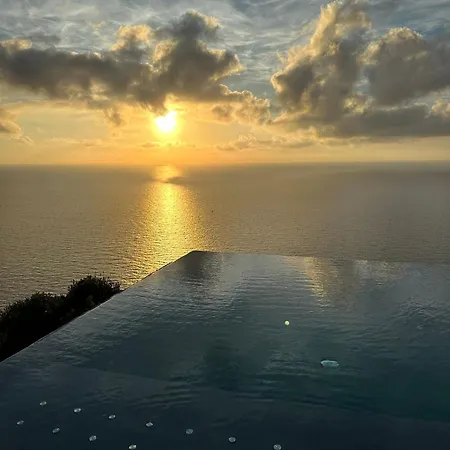 Luxury With Unmatched View And Sea-fall Pool